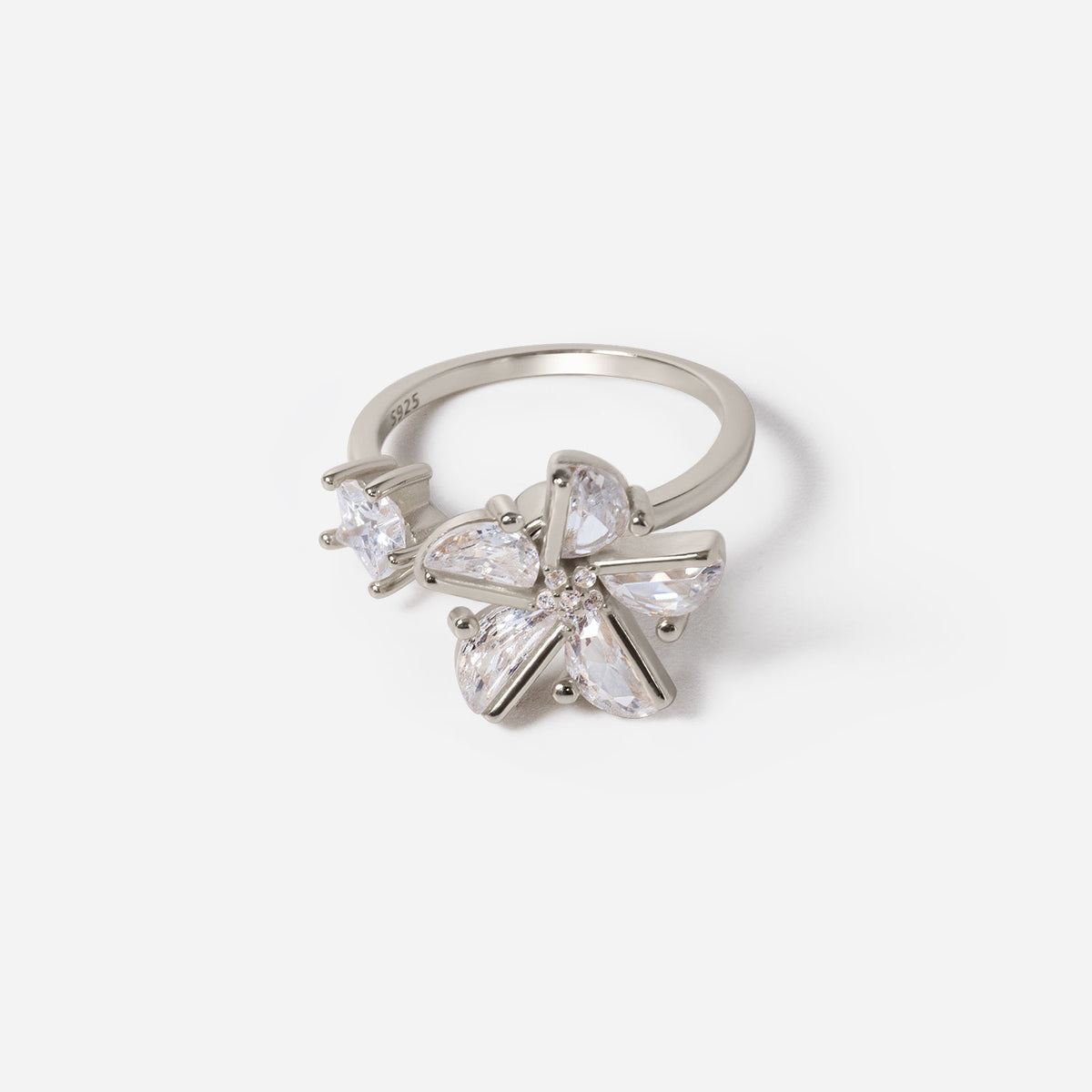 Flourish Spinner Anxi Ring