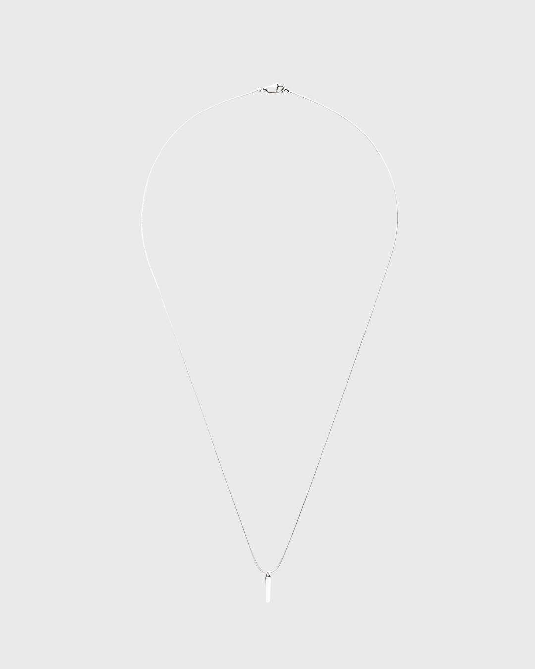 AVORA – SQUARE CHAIN PENDANT