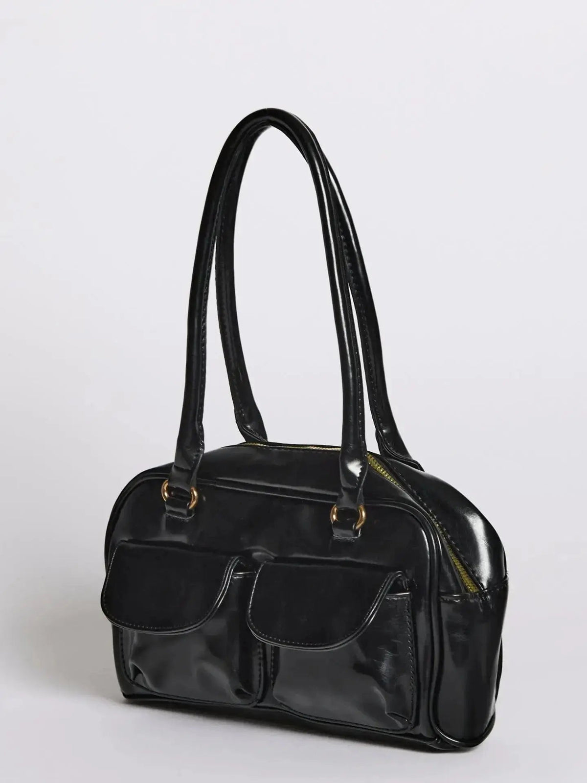 Vivienne Sleek Leather Carry