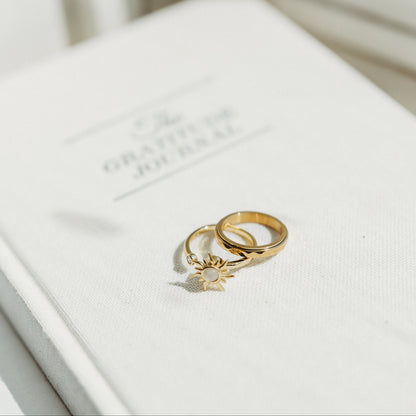 Golden Hour Spinner Anxi Ring
