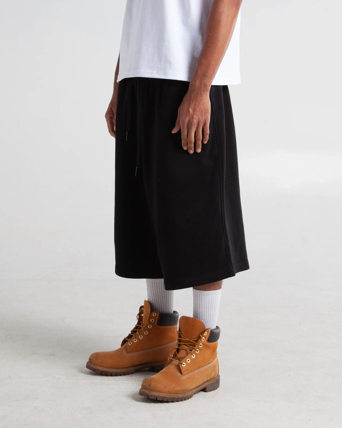 Avora™  | Baggy Fleece Shorts