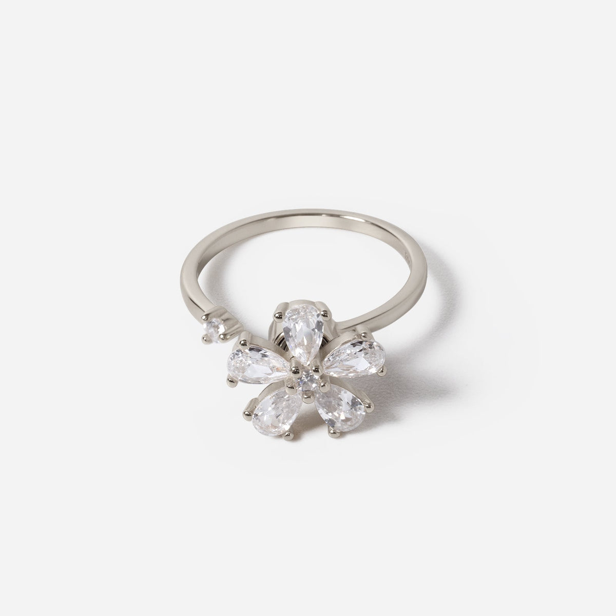 Grace Spinner Anxi Ring
